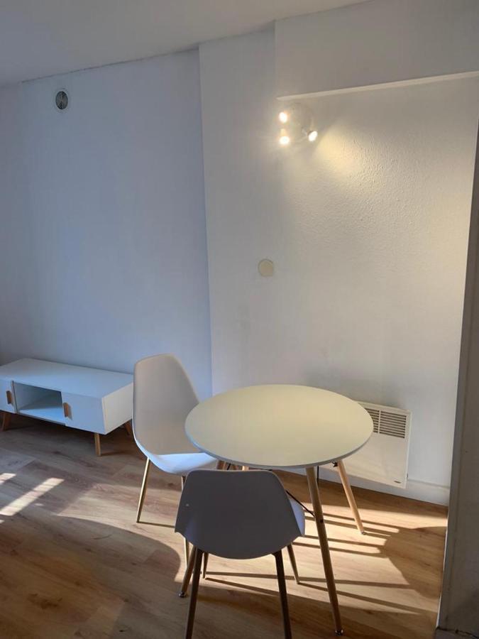 Domene Studio Terrasse Parking Exterior photo